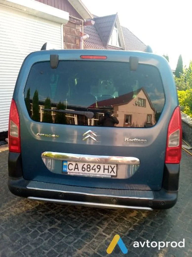 Фото 2 - Citroen Berlingo 2011