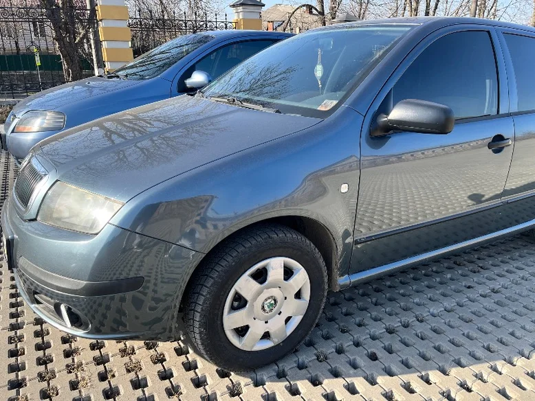 Фото 2 - Skoda Fabia 2005