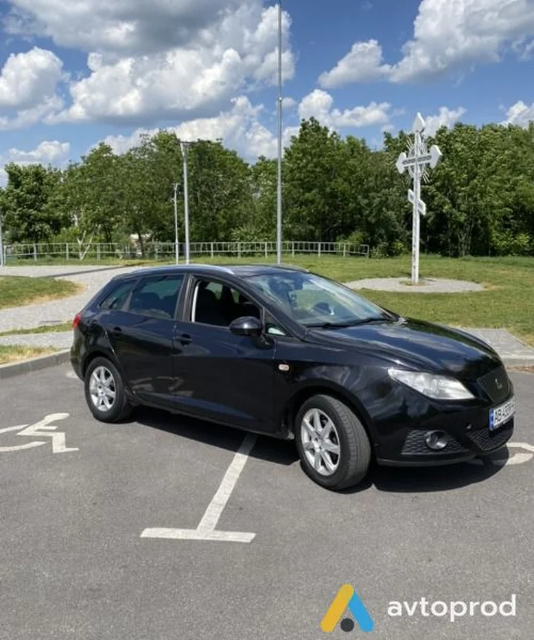 Фото 1 - Seat Ibiza 2011