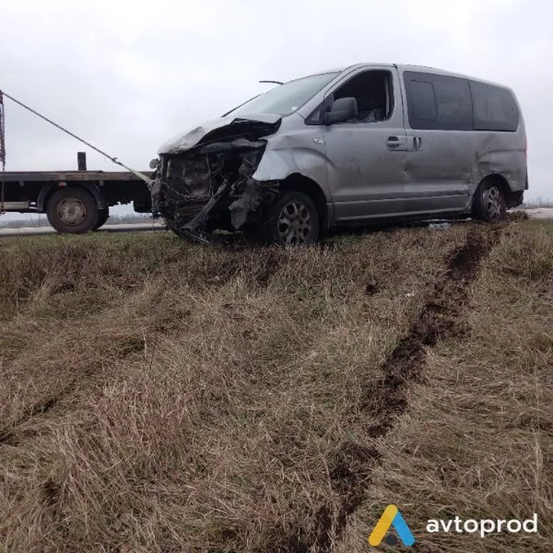 Фото 1 - Hyundai H-1 2011