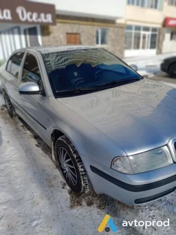 Photo 2 - Skoda Octavia 2010