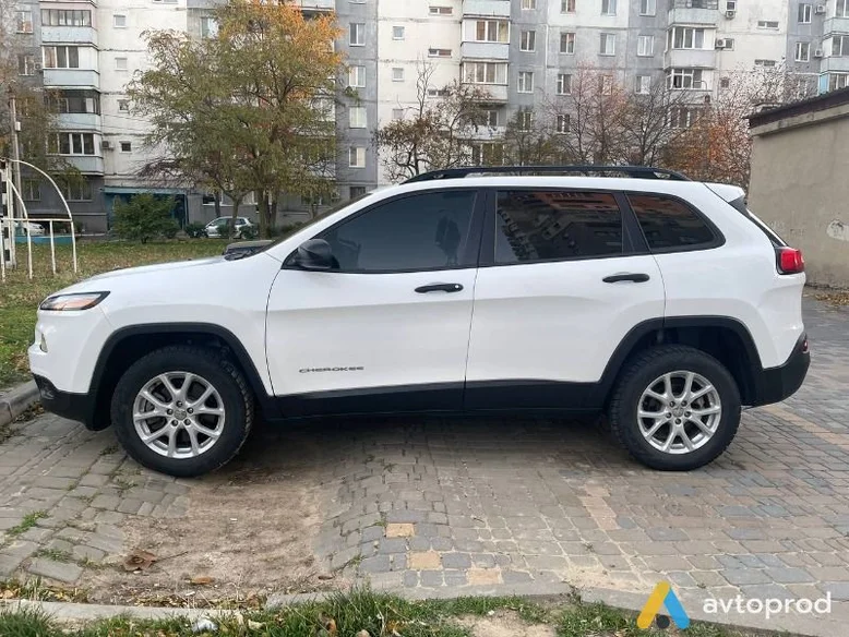 Фото 4 - Jeep Cherokee 2016