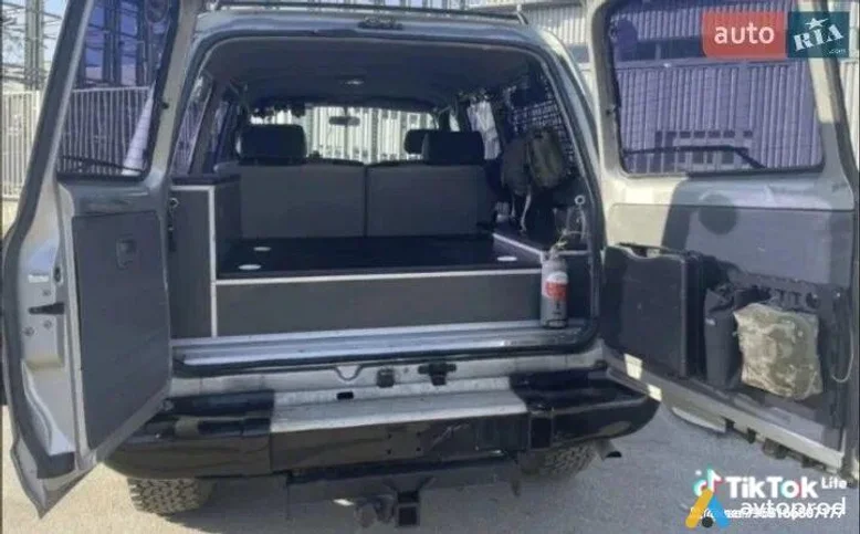 Фото 3 - Toyota Land Cruiser 1995