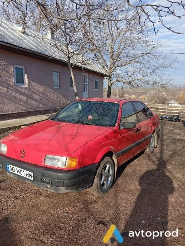 Фото 1 - Volkswagen Passat 1988