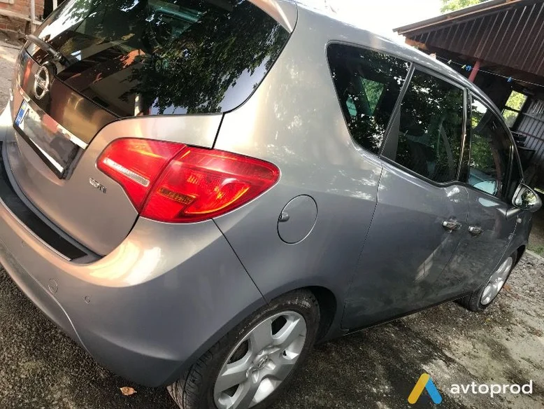 Фото 3 - Opel Meriva 2011