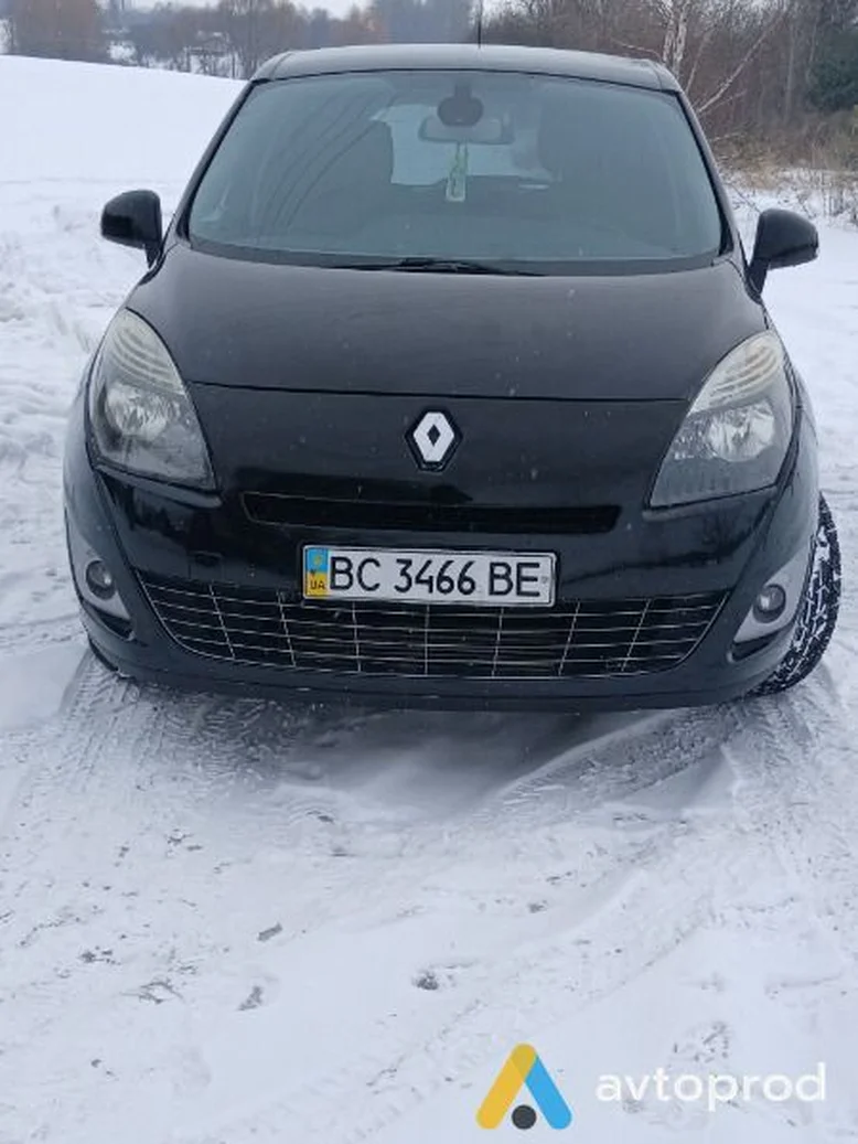 Фото 2 - Renault Scenic 2011