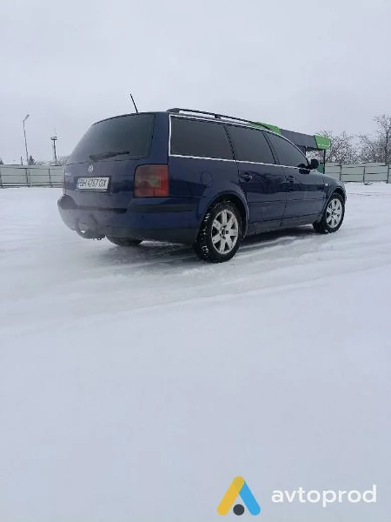 Фото 4 - Volkswagen Passat 2001