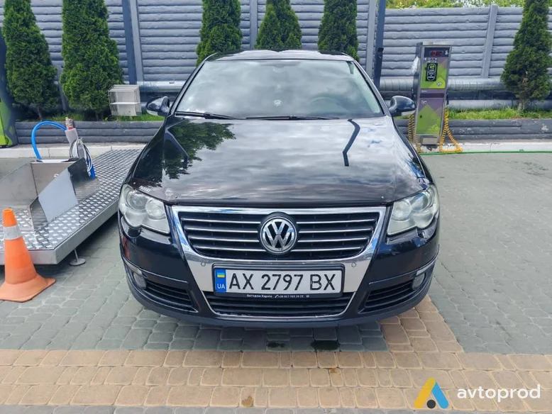 Фото 3 - Volkswagen Passat 2008