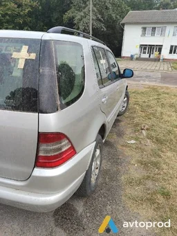 Photo 2 - Mercedes-Benz ML 1999