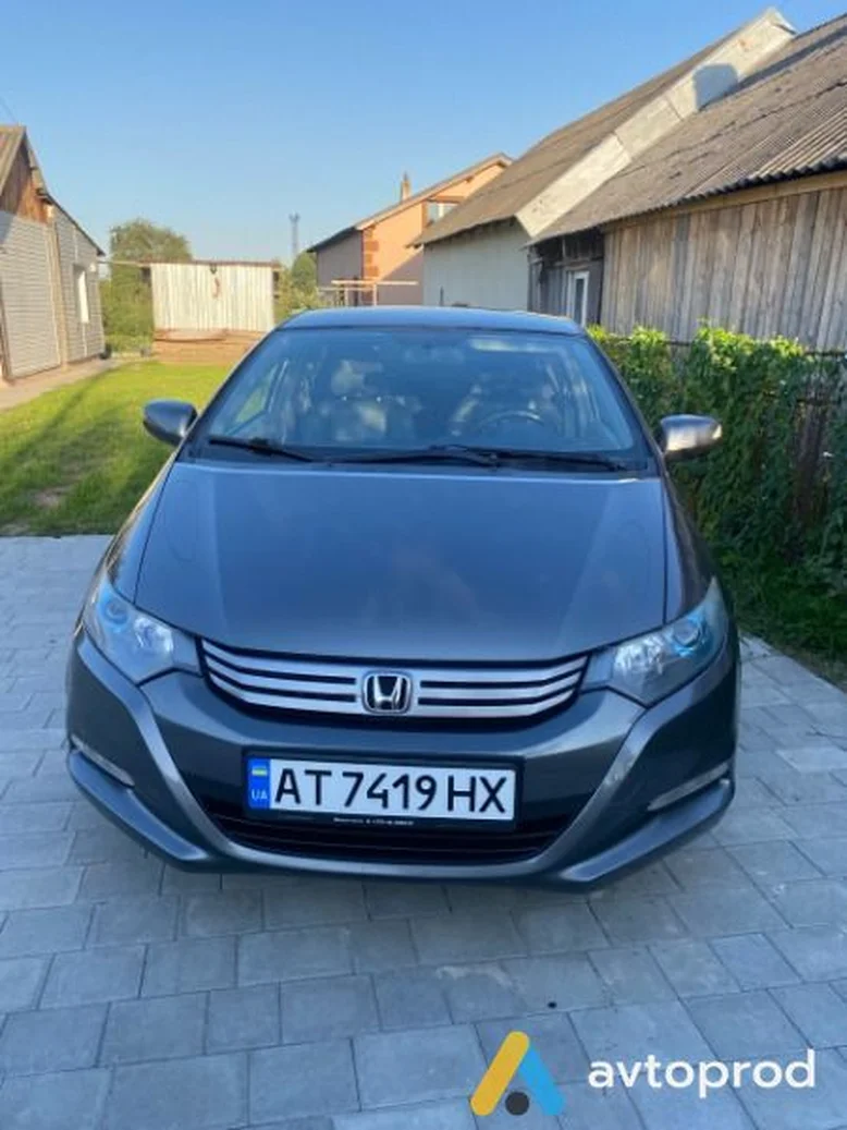 Фото 1 - Honda Insight 2010