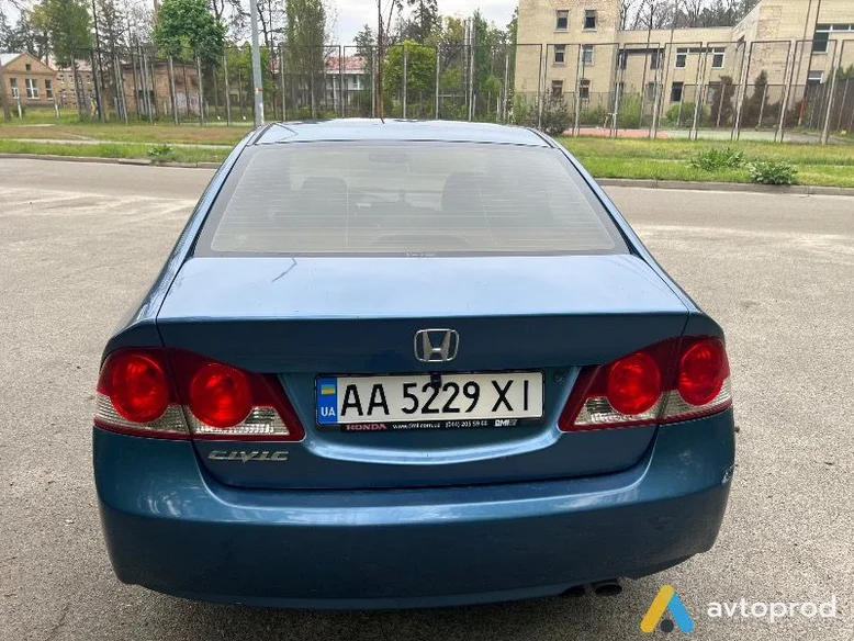 Фото 3 - Honda Civic 2007