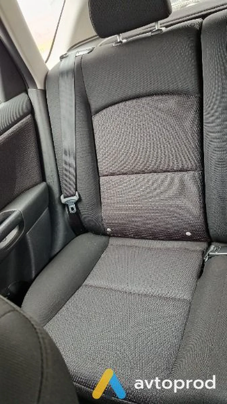 Фото 4 - Mazda 3 2008