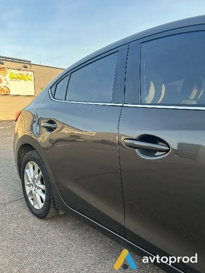 Фото 4 - Mazda 3 2013