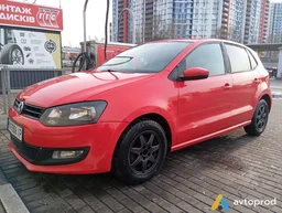 Фото 2 - Volkswagen Polo 2011