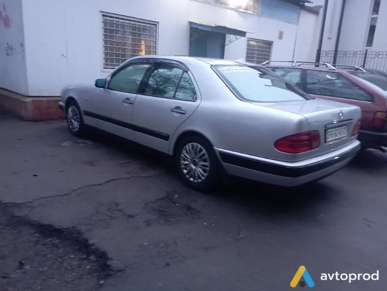 Фото 3 - Mercedes-Benz E-class 1996