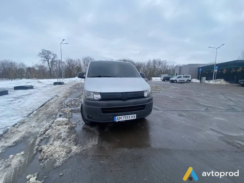 Фото 2 - Volkswagen T5 (Transporter) 2011