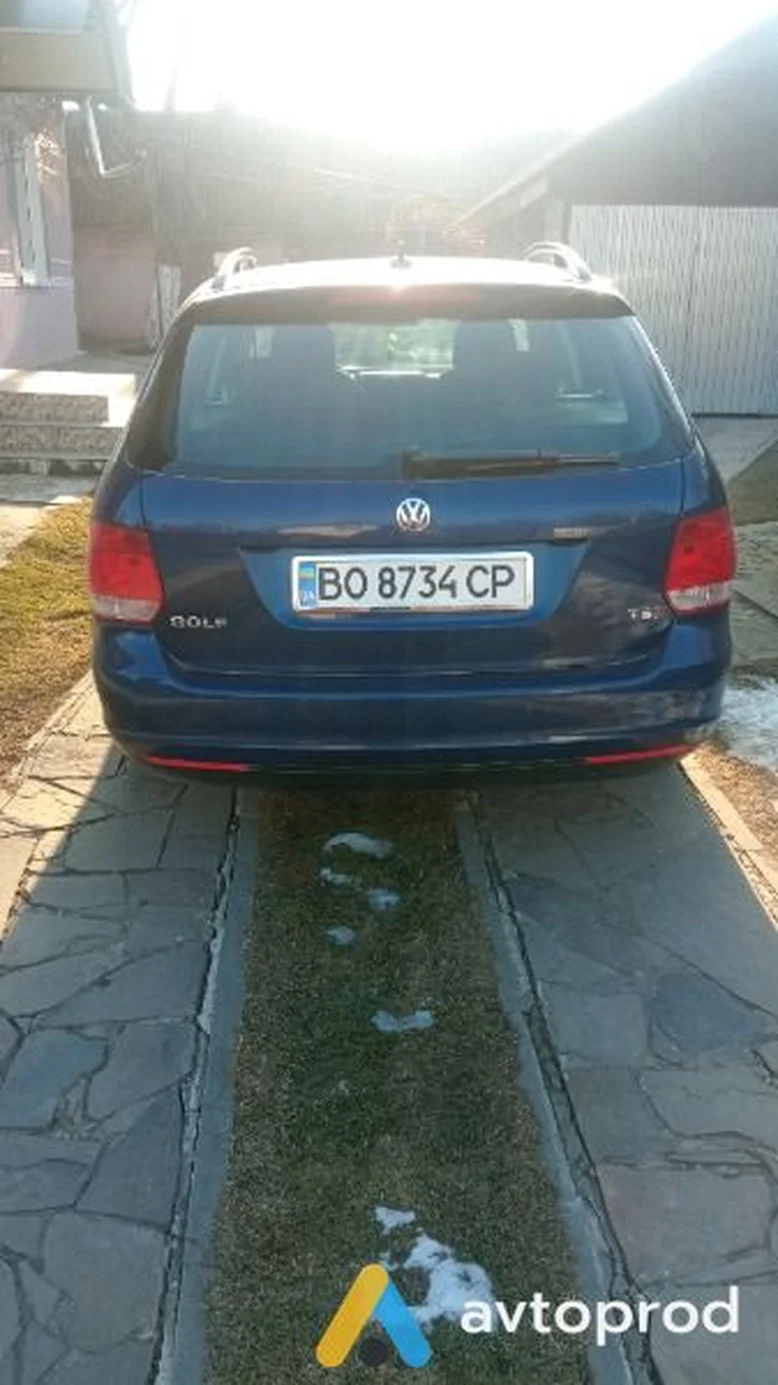 Фото 2 - Volkswagen Golf 2009