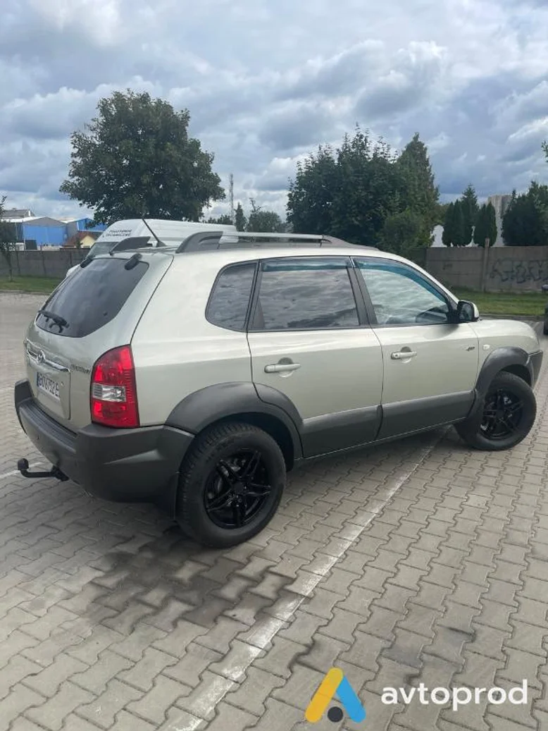 Фото 2 - Hyundai Tucson 2007