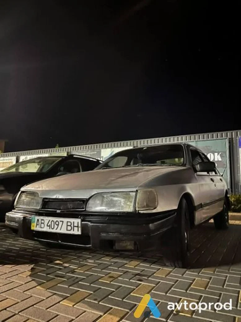 Фото 1 - Ford Sierra 1984