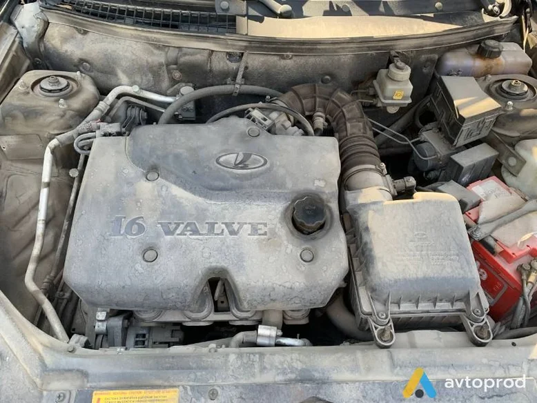 Фото 3 - VAZ Priora 2010