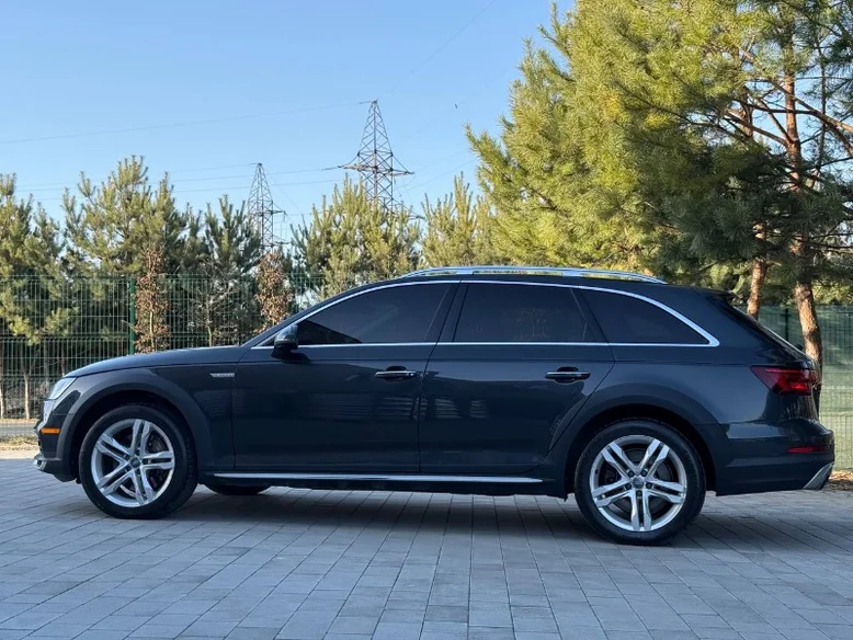 Фото 2 - Audi A4 2018