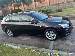 Photo 2 - Chevrolet Cruze 2013