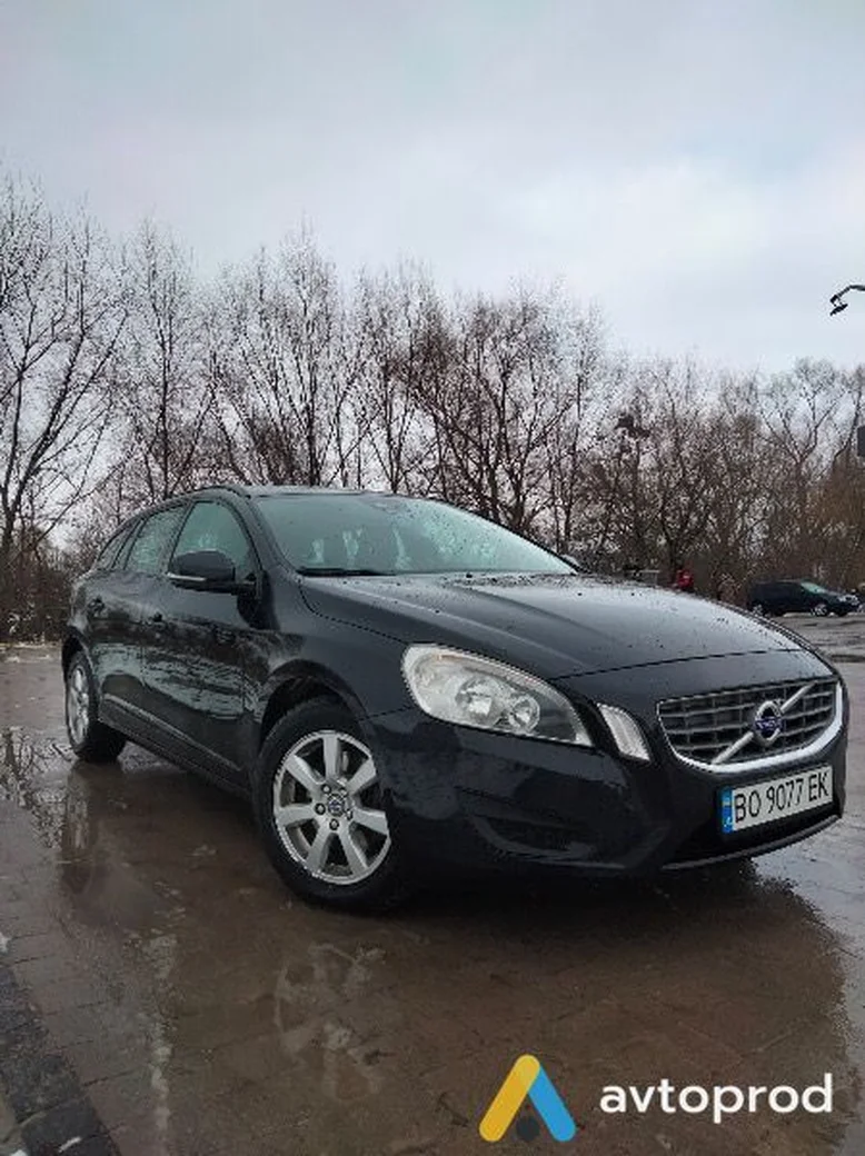 Фото 1 - Volvo V60 2012