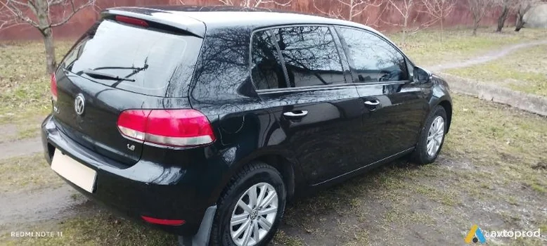Фото 3 - Volkswagen Golf 2009