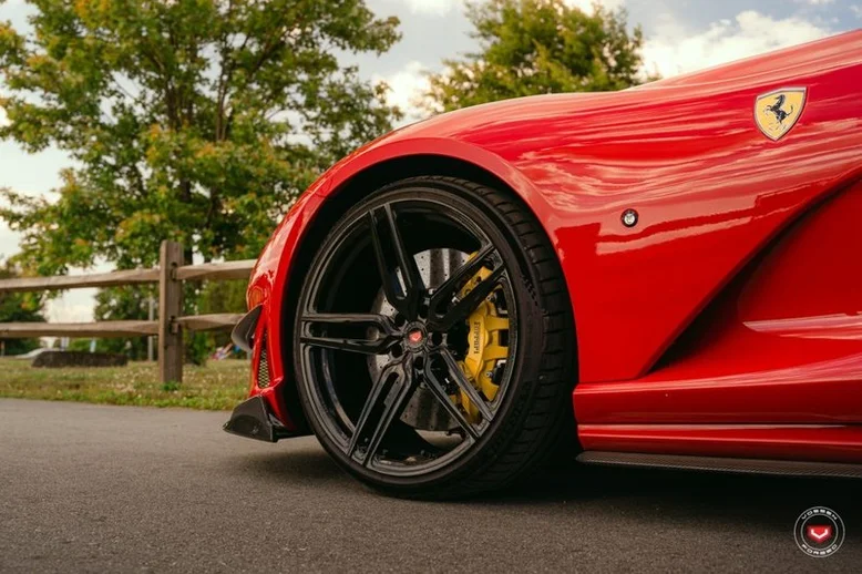 Мощные динамические авто