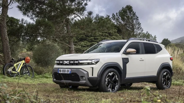 Dacia Duster 2024 року