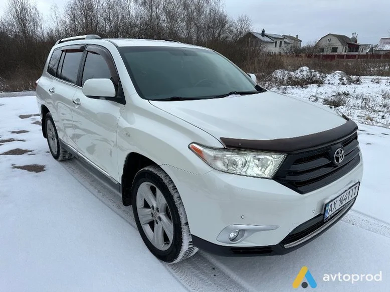 Фото 4 - Toyota Highlander 2012