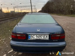 Photo 3 - Honda Accord 2000