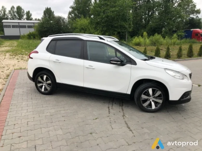 Фото 4 - Peugeot 2008 2016