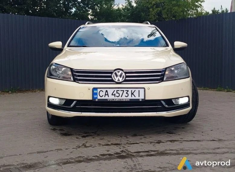 Фото 4 - Volkswagen Passat 2013