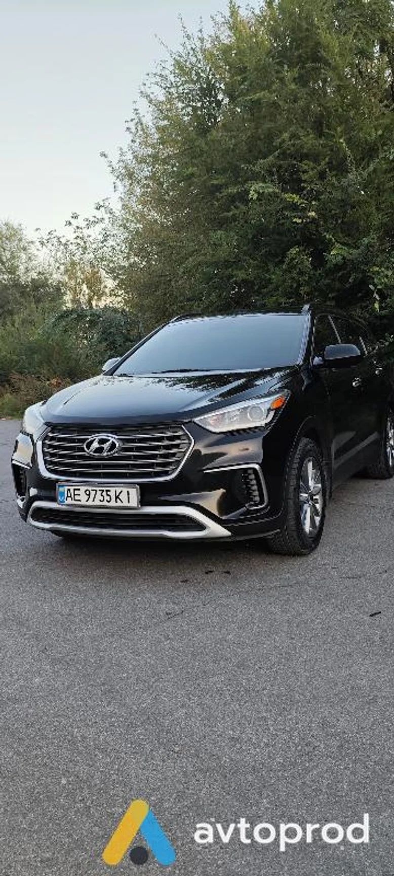 Photo 2 - Hyundai Santa FE 2017