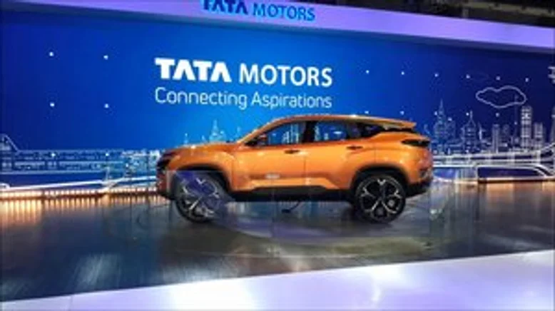 Tata Harrier на базі платформи Range Rover Evoque
