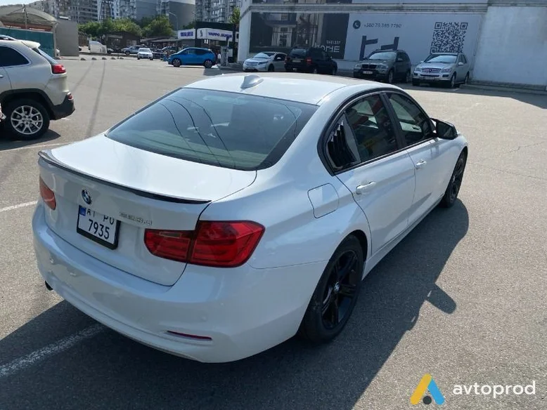Фото 3 - BMW 3er 2013