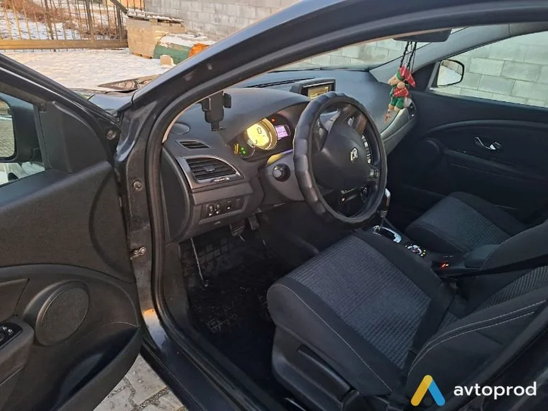 Фото 3 - Renault Megane 2013