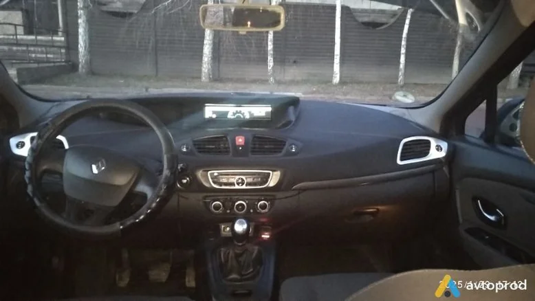 Фото 4 - Renault Grand Scenic 2010
