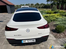 Photo 3 - Mercedes-Benz GLE 2022