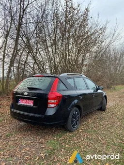 Photo 3 - Kia Cee'd 2010