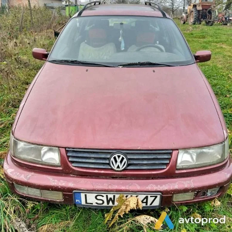 Фото 2 - Volkswagen Passat 1996