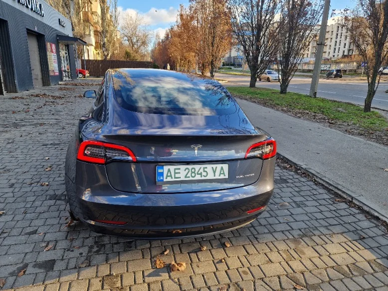 Фото 2 - Tesla Model 3 2020