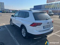 Photo 3 - Volkswagen Tiguan 2019