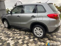 Photo 2 - Suzuki Vitara 2018