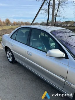 Фото 3 - Opel Omega 2001