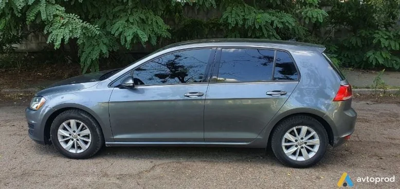 Фото 3 - Volkswagen Golf 2015