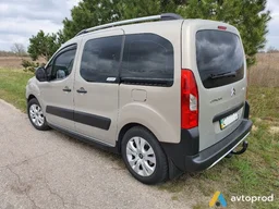 Photo 2 - Citroen Berlingo 2011
