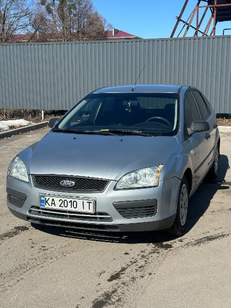 Фото 2 - Ford Focus 2005