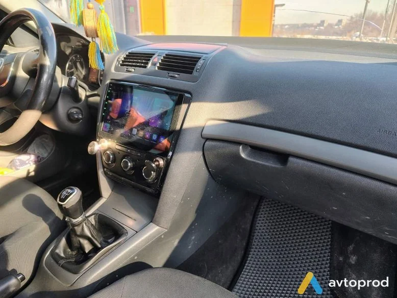 Фото 3 - Skoda Octavia 2012